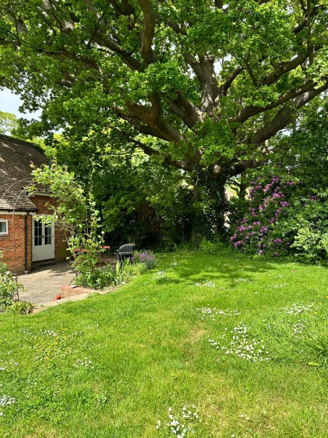 Peaceful Cottage With Private Garden Hailsham Buitenkant foto